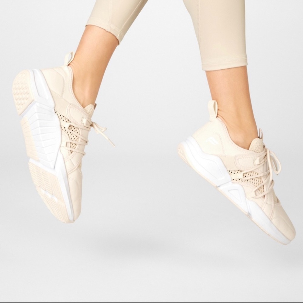 Brookside Performance Sneaker in Tapioca